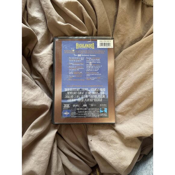 Highlander (DVD, 1997, 10th Anniversary Directors Cut) - Picture 3 of 3